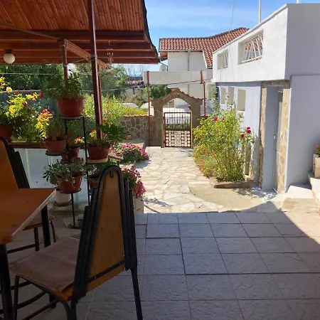 Paskal ゲストハウス 2*